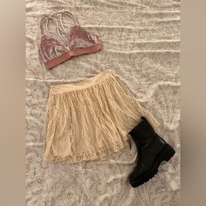 Forever 21 light pink/cream lace skirt with a hint of sparkle